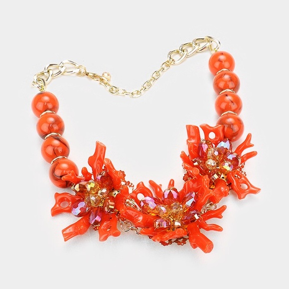 Triple Coral Detail Bib Necklace Set/ Coral - Picture 2 of 2
